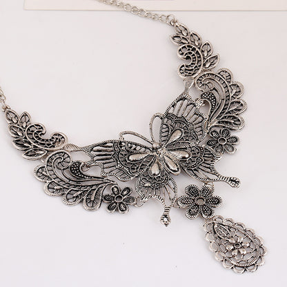 Ethnic Style Hollow Pattern Butterfly Short Clavicle Necklace Jewelry