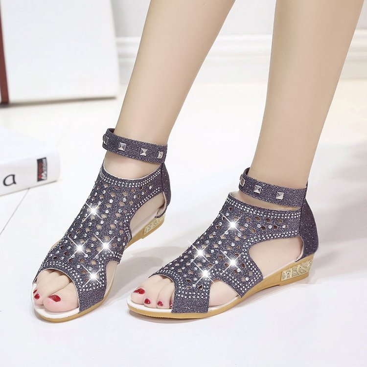 Rhinestones Solid  Round Toe Sandals